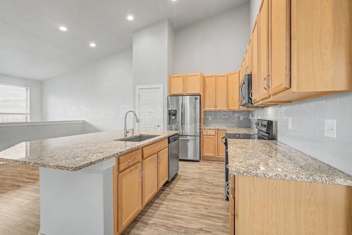 Townhouse for rent at 9985 E 59th Ave, Denver, CO 80238