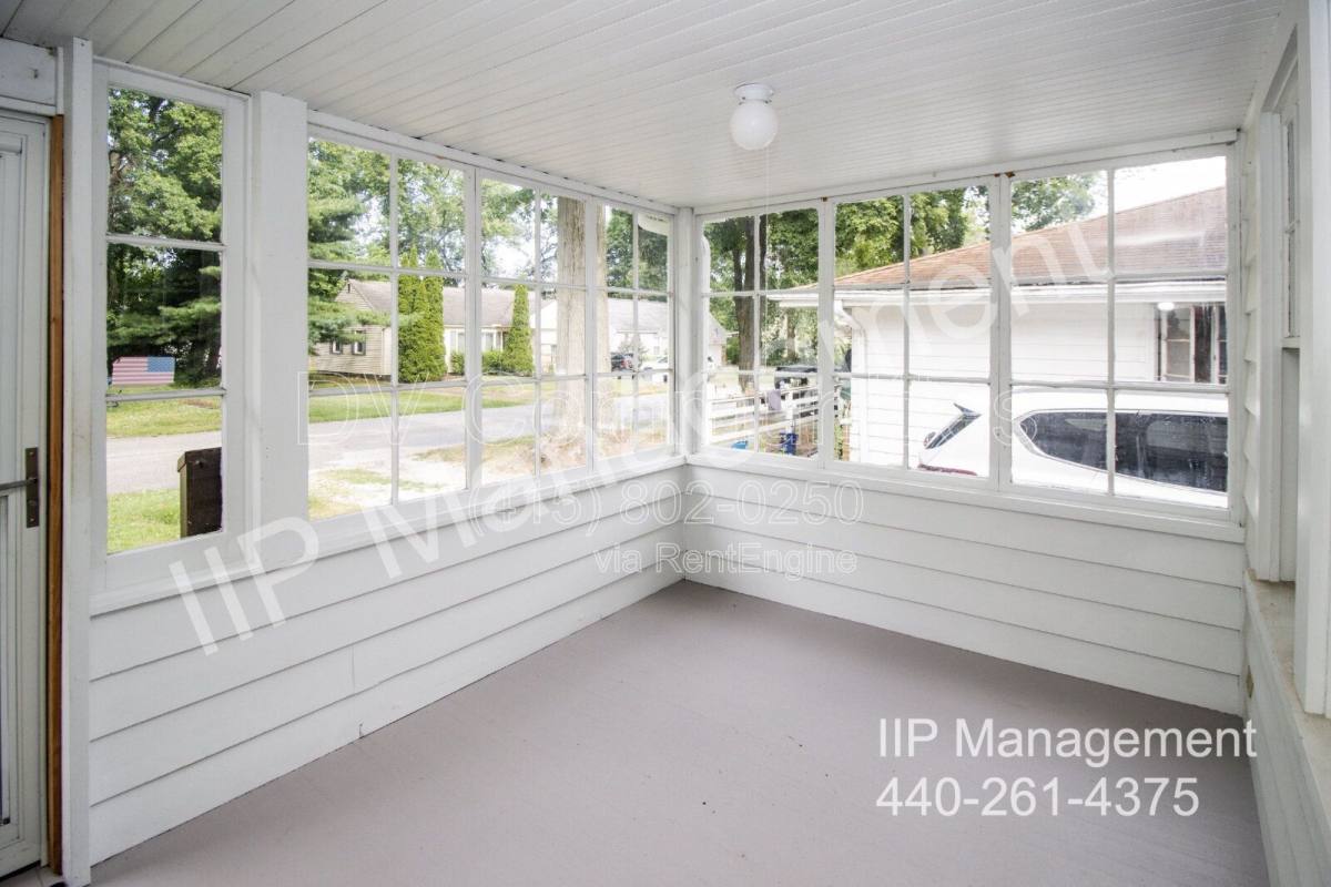 House for rent at 6177 Iroquois Trail, Mentor, OH 44060