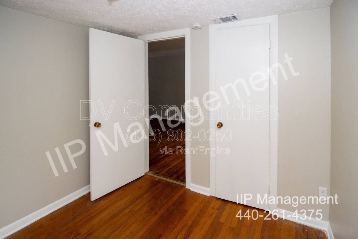 House for rent at 6177 Iroquois Trail, Mentor, OH 44060