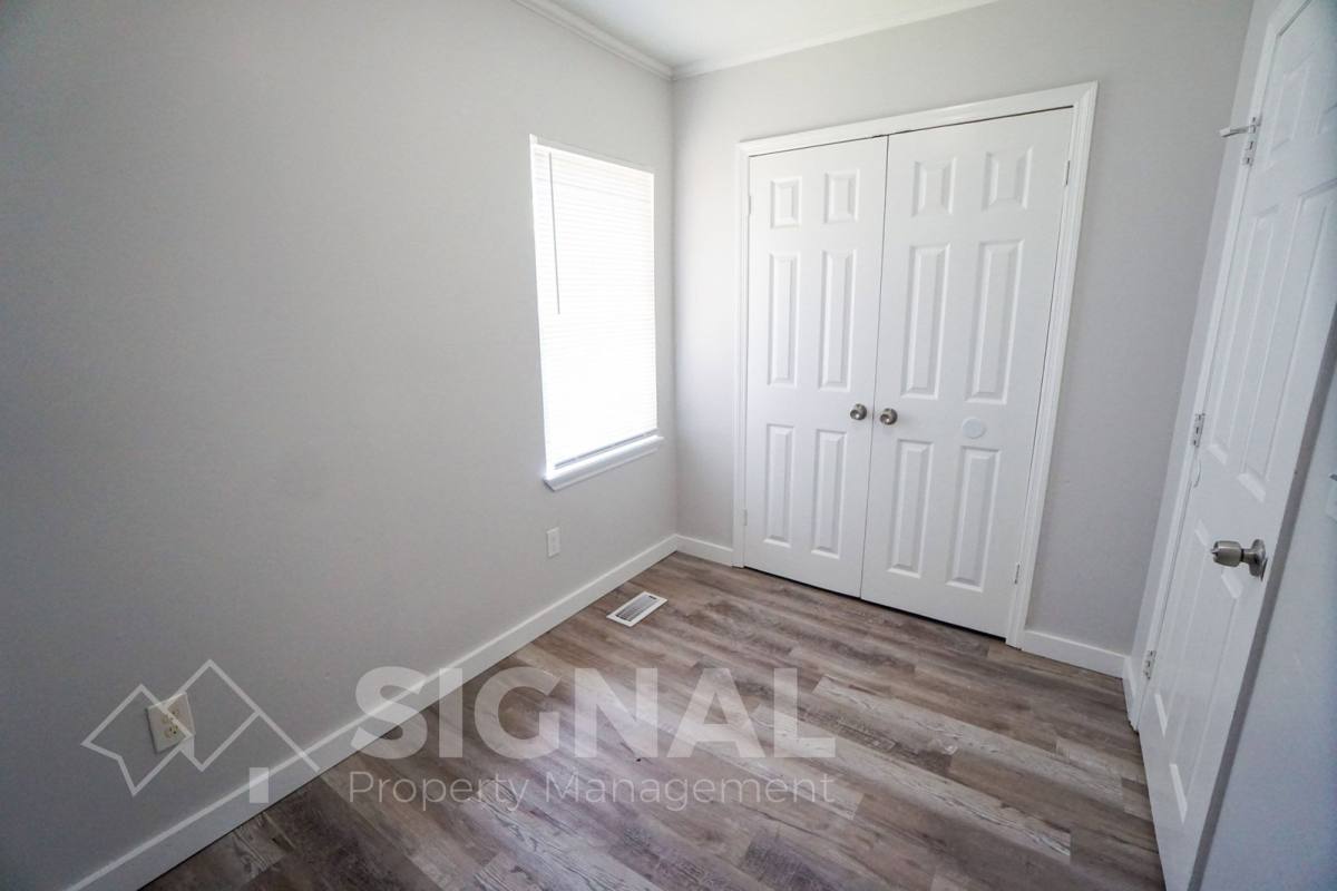 House for rent at 905 26th Ave N, Bessemer, AL 35023