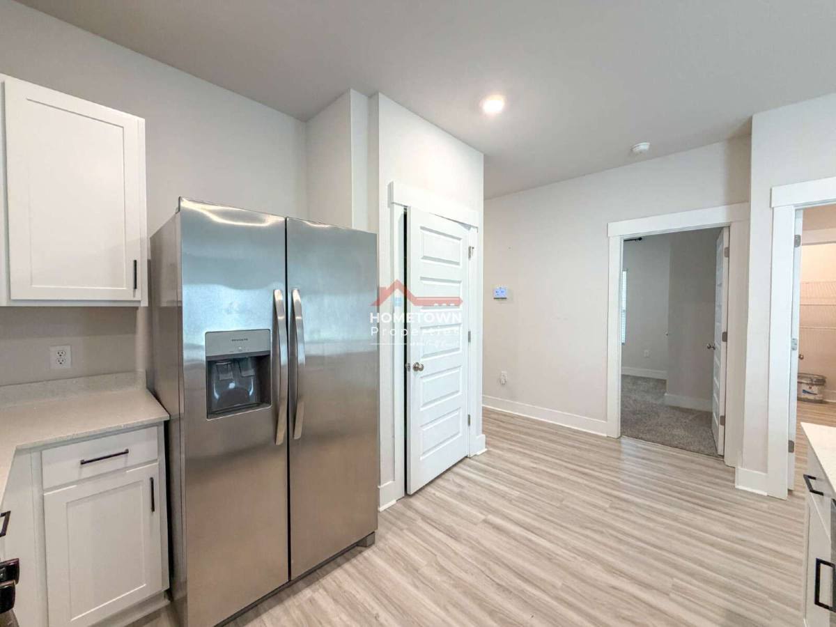 House for rent at 9899 Starling Dr, Pensacola, FL 32506