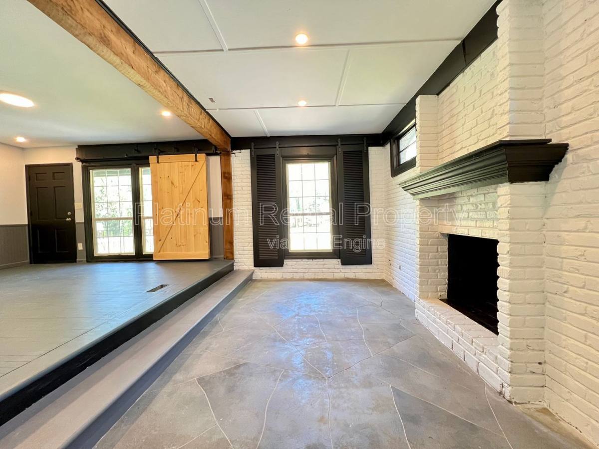House for rent at 2170 Beech Valley Dr, Smyrna, GA 30080