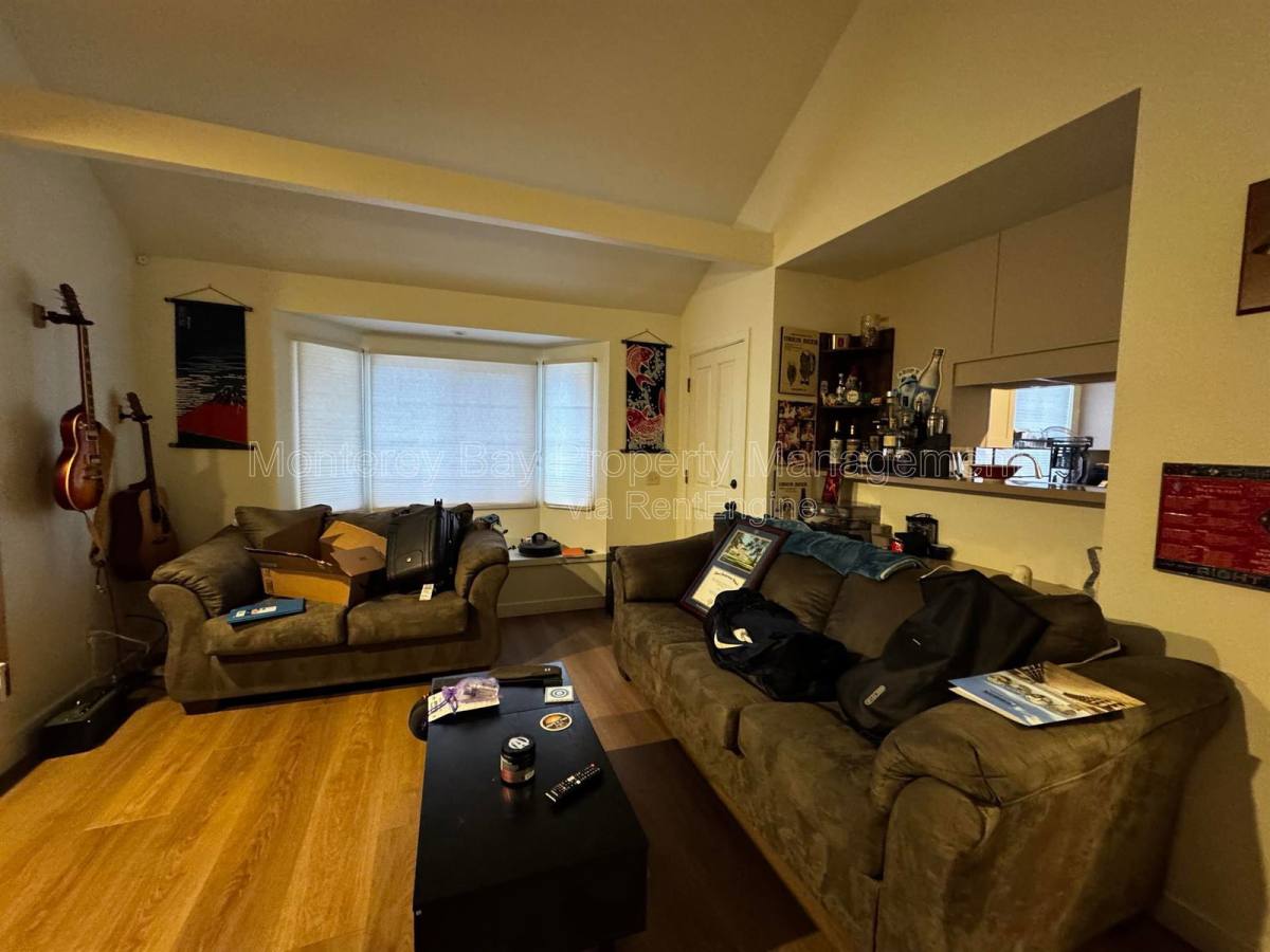 House for rent at 706 Crocker Ave, Pacific Grove, CA 93950