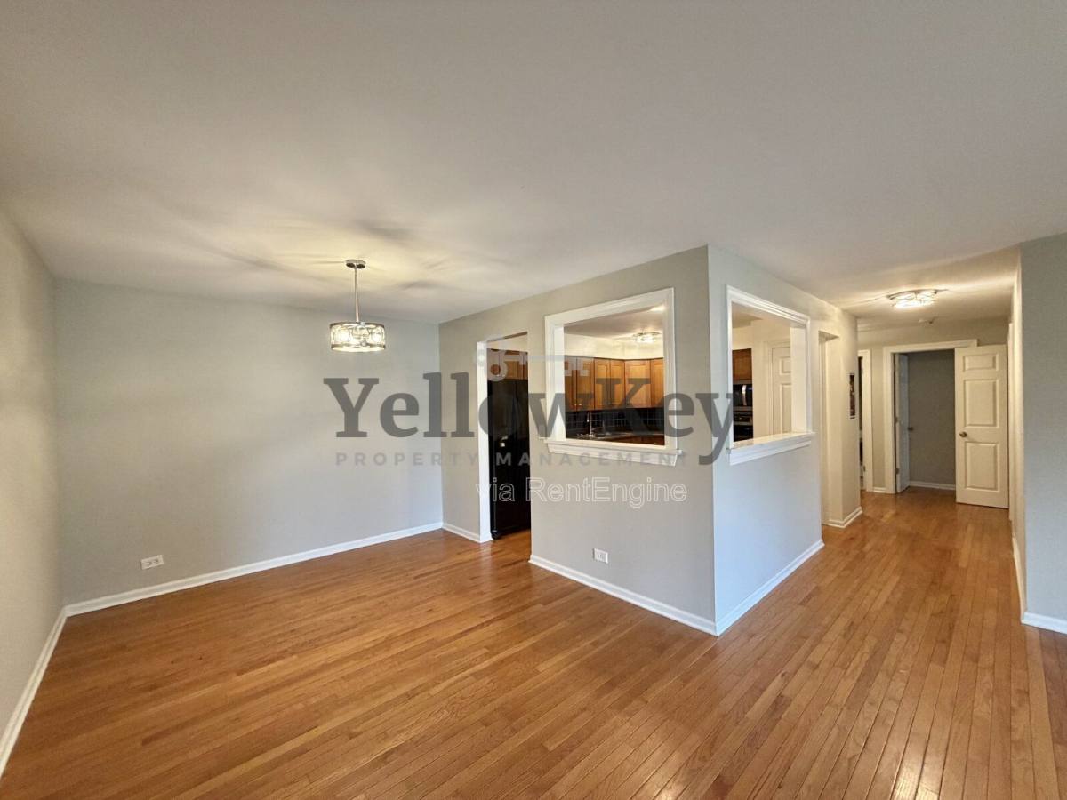 Condo for rent at 850 S Lorraine Rd #1J, Wheaton, IL 60189