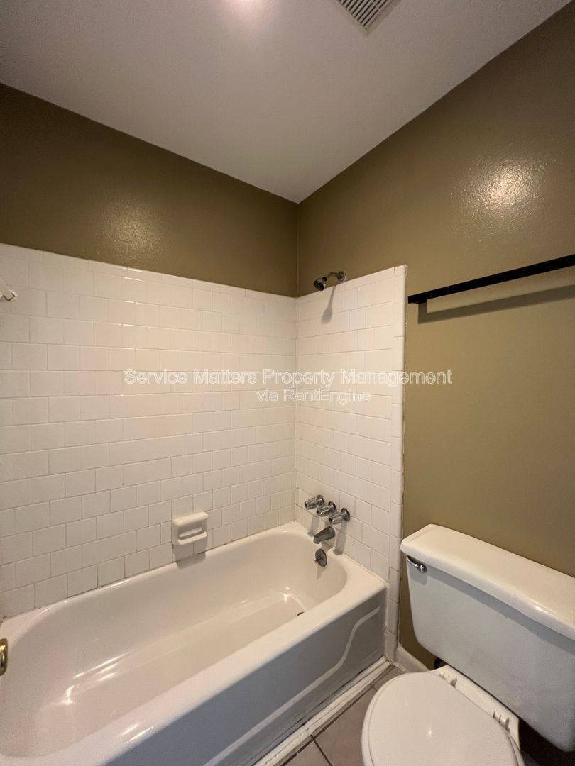 Apartment for rent at 6876 Trading Post Lane, Milton, FL 32570