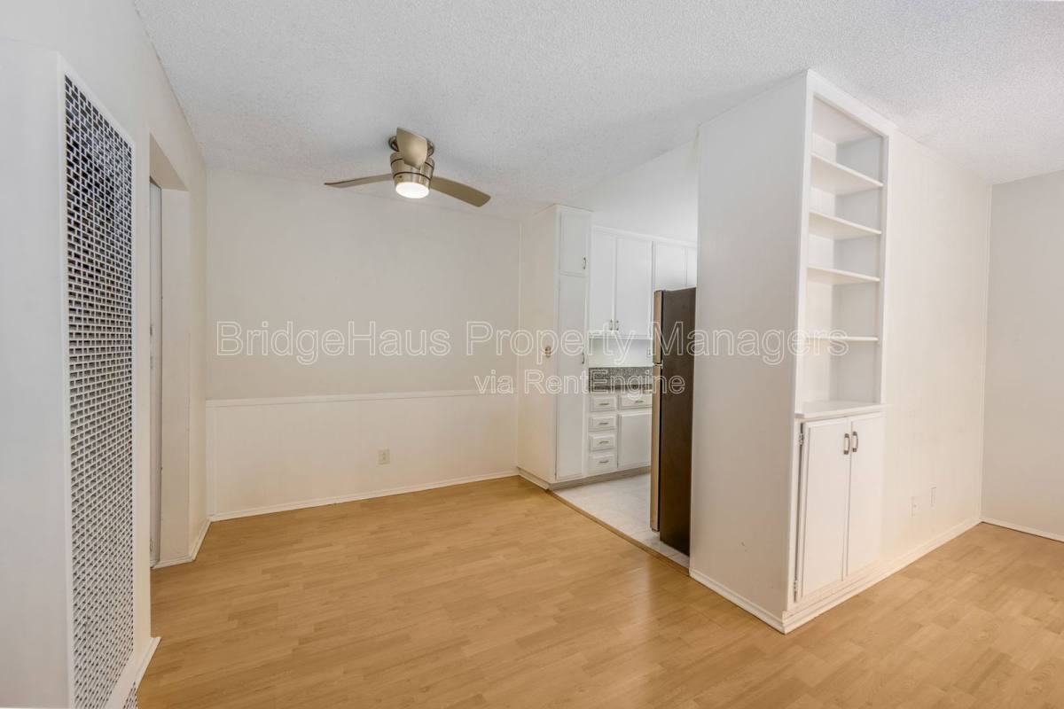 Apartment for rent at 4036 Shasta St #10, San Diego, CA 92109
