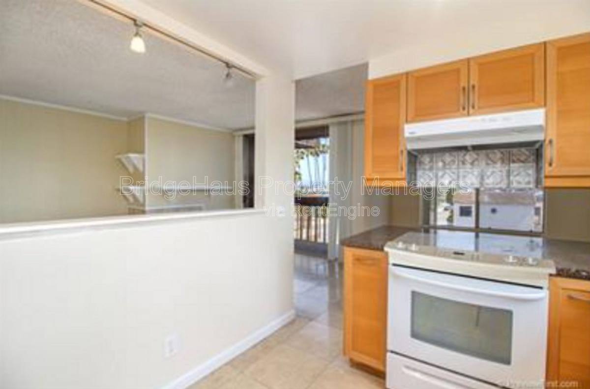 Condo for rent at 5155 W Point Loma Blvd #11, San Diego, CA 92107