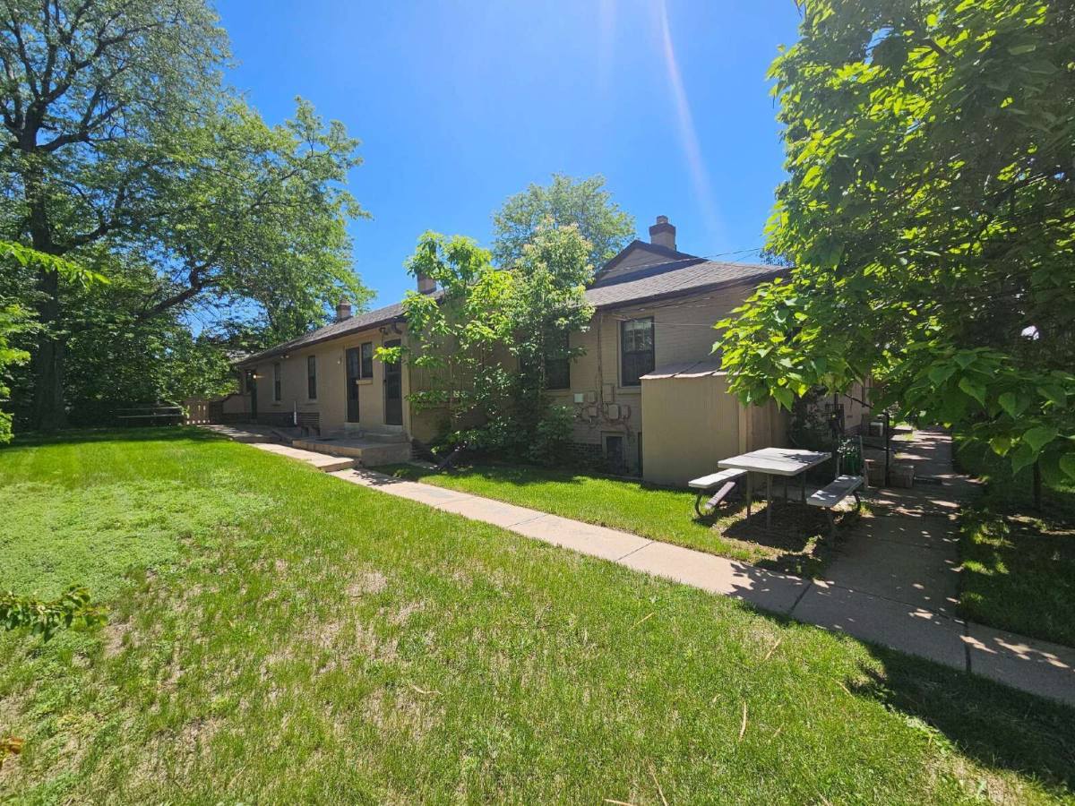 Apartment for rent at 2131 S Grant St, Denver, CO 80210