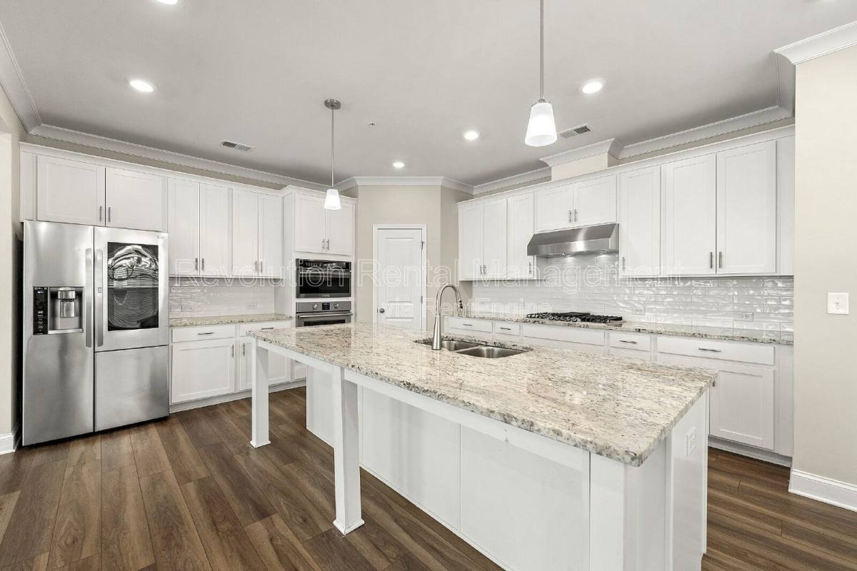 Condo for rent at 105 W Dixie Ave SE, Marietta, GA 30008