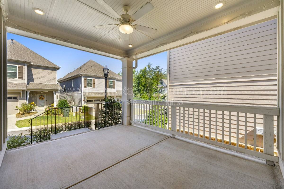 Condo for rent at 105 W Dixie Ave SE, Marietta, GA 30008