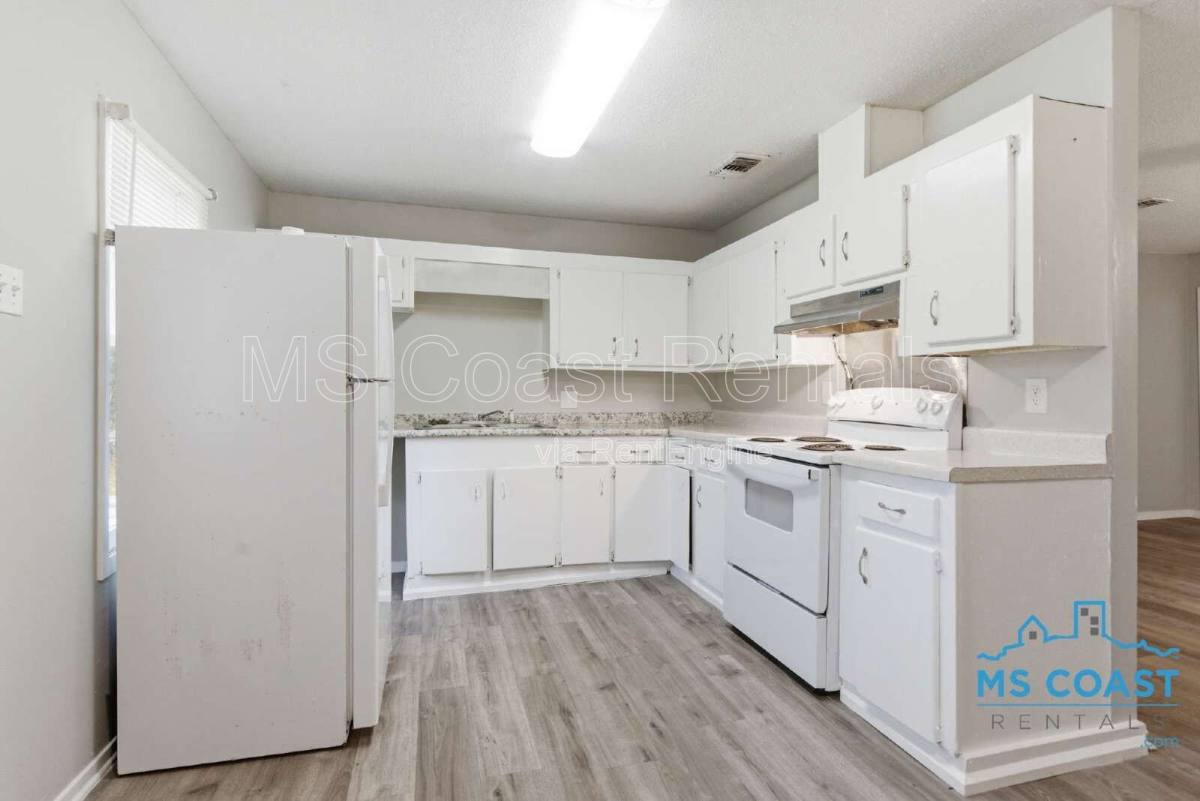 House for rent at 12237 Vada Dr, Gulfport, MS 39503