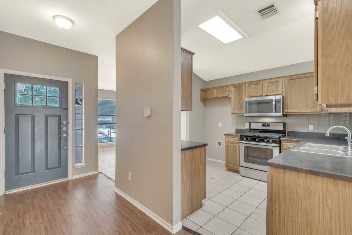 Apartment for rent at 1512 Sundance Dr #T2, Round Rock, TX 78665