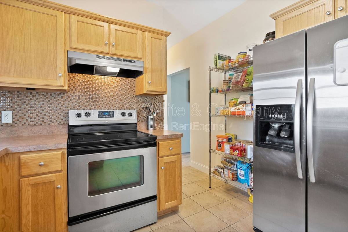 House for rent at 2 Julia Terrace, East Hampton, CT 06424