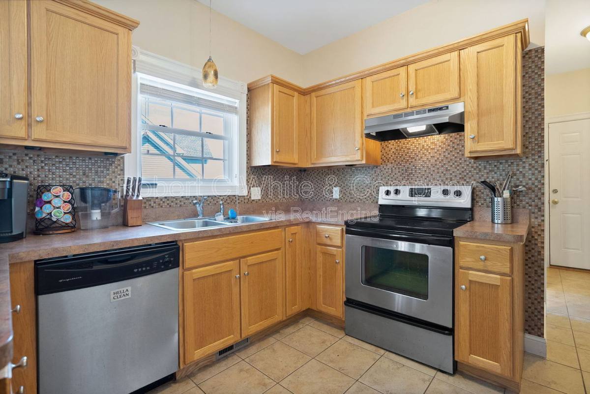 House for rent at 2 Julia Terrace, East Hampton, CT 06424