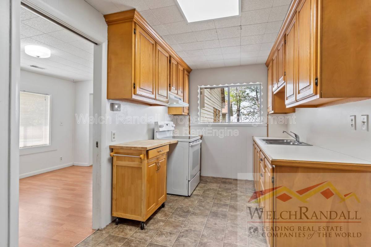 House for rent at 421 E 2625 N, Layton, UT 84041