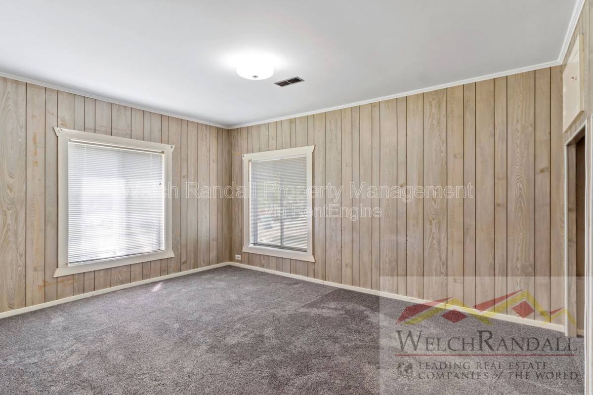 House for rent at 421 E 2625 N, Layton, UT 84041