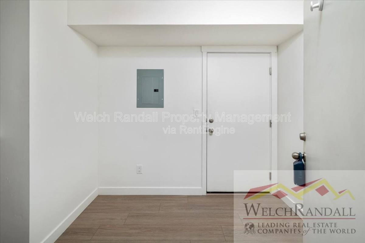 Townhouse for rent at 82 E Weekes Way, Clearfield, UT 84015