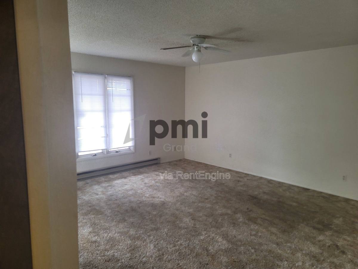 Apartment for rent at 1305 18th St #12, Charleston, IL 61920