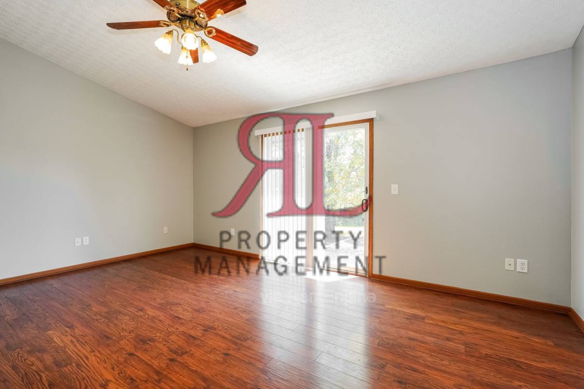 Apartment for rent at 274 Westedge Court, Galloway, OH 43119