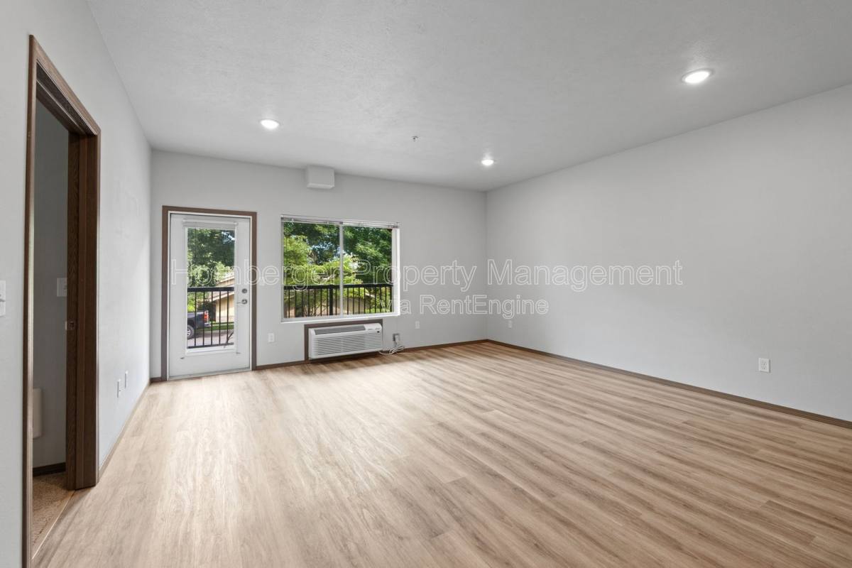 Apartment for rent at 356 E 7th Ave #102, Spokane, WA 99202