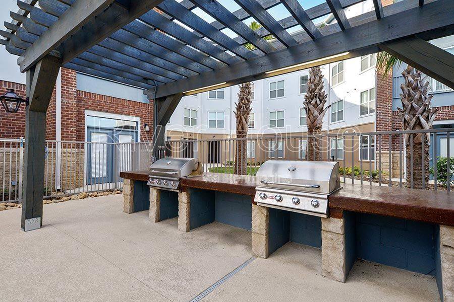 Apartment for rent at 101 River House Place #2404, Baton Rouge, LA 70802
