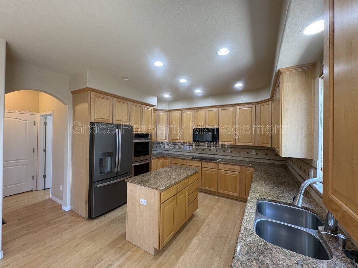 House for rent at 1730 S Poplar St, Denver, CO 80224