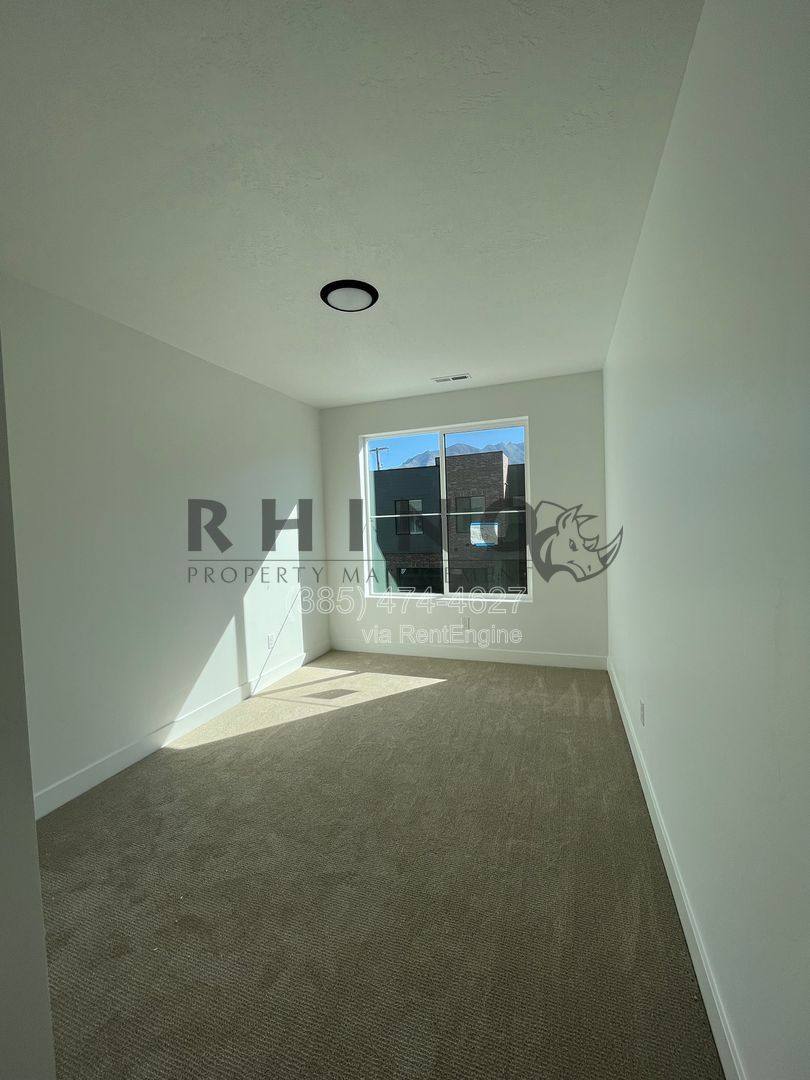 Townhouse for rent at 4634 Locust Hills Court, Salt Lake City, UT 84117