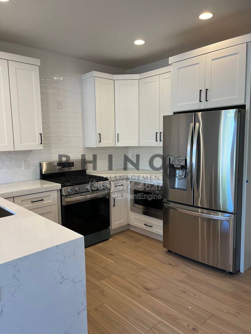 Townhouse for rent at 4634 Locust Hills Court, Salt Lake City, UT 84117