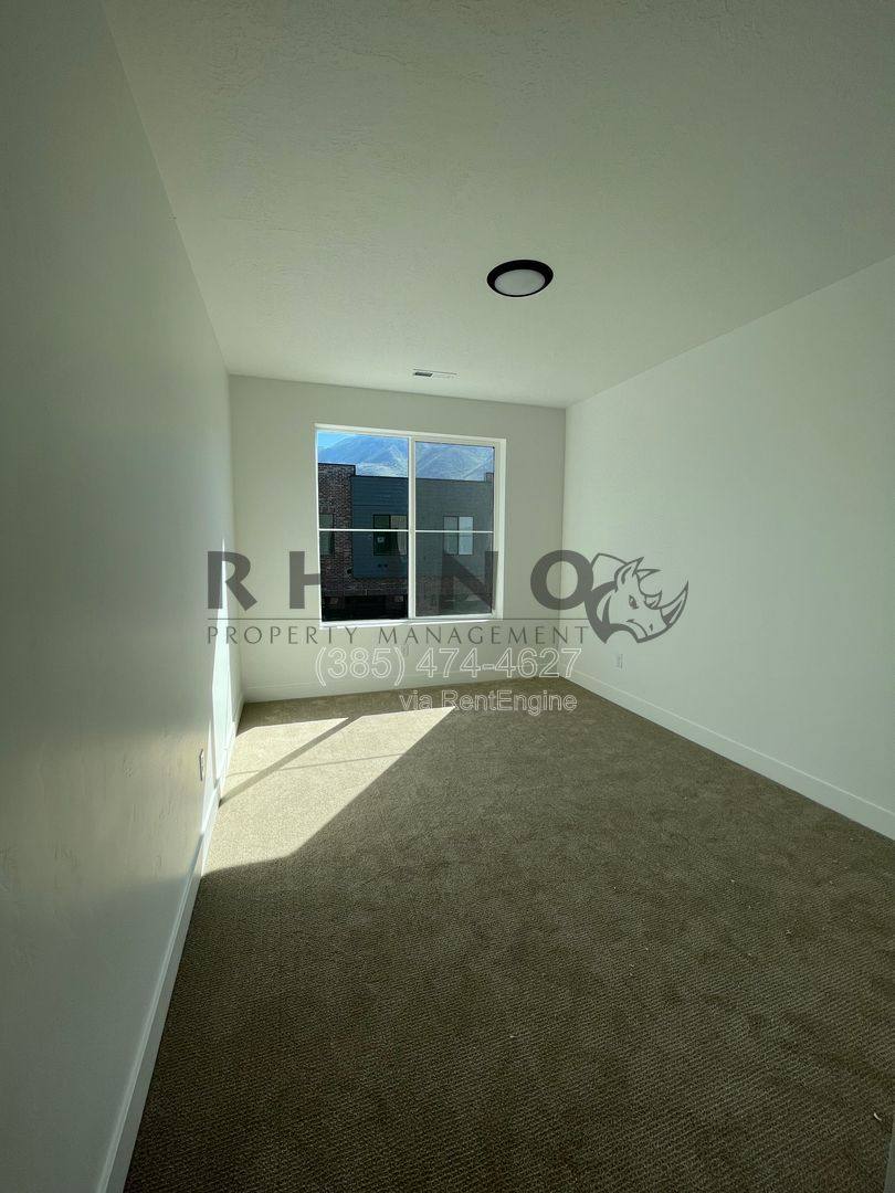 Townhouse for rent at 4634 Locust Hills Court, Salt Lake City, UT 84117