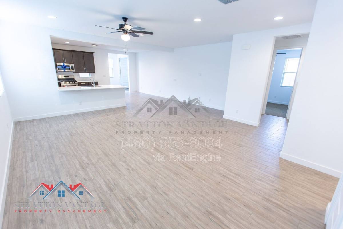 House for rent at 2304 E Kelly Dr, Gilbert, AZ 85298