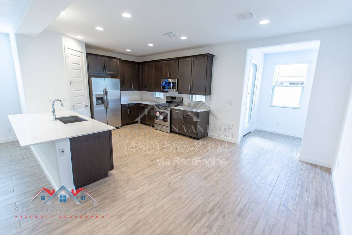 House for rent at 2304 E Kelly Dr, Gilbert, AZ 85298