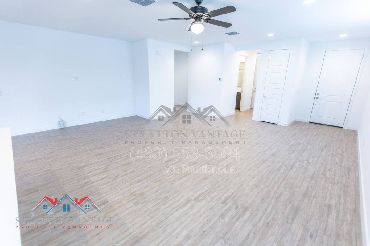 House for rent at 2304 E Kelly Dr, Gilbert, AZ 85298