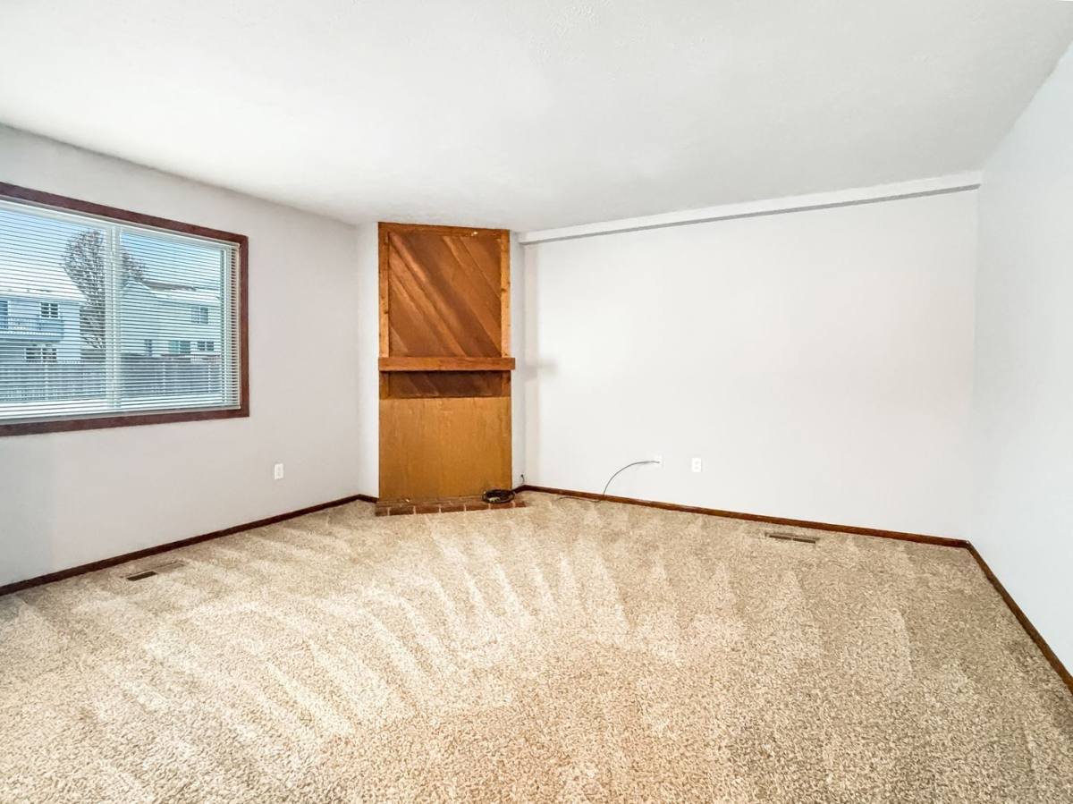 Apartment for rent at 4613 Stauffer Ave SE, Grand Rapids, MI 49508