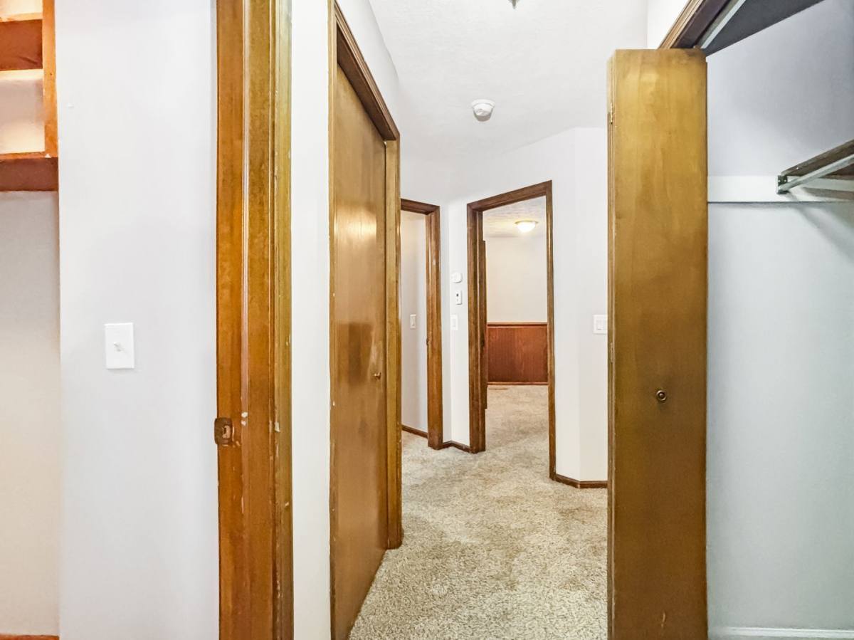 Apartment for rent at 4613 Stauffer Ave SE, Grand Rapids, MI 49508