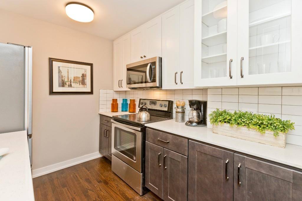Apartment for rent at 5536 N Sheridan Rd, Chicago, IL 60640
