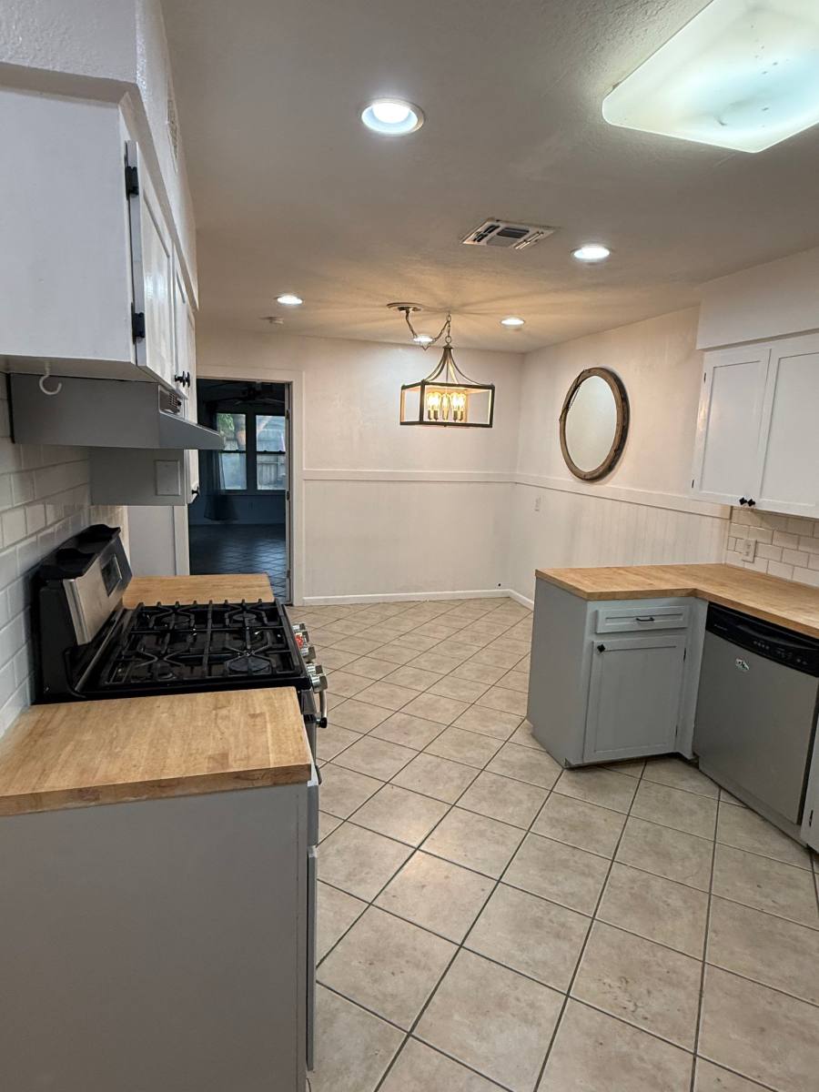 House for rent at 625 Catalina Place, Corpus Christi, TX 78411