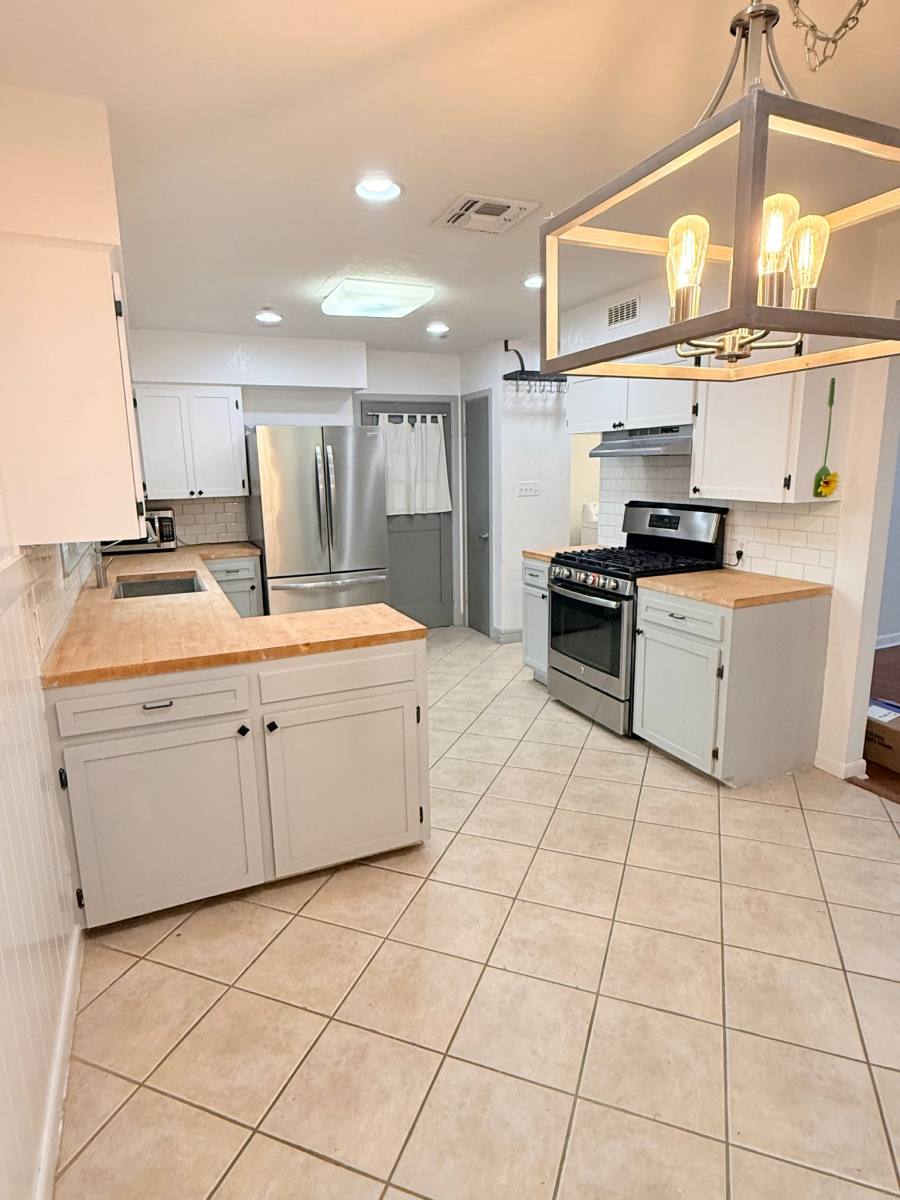 House for rent at 625 Catalina Place, Corpus Christi, TX 78411