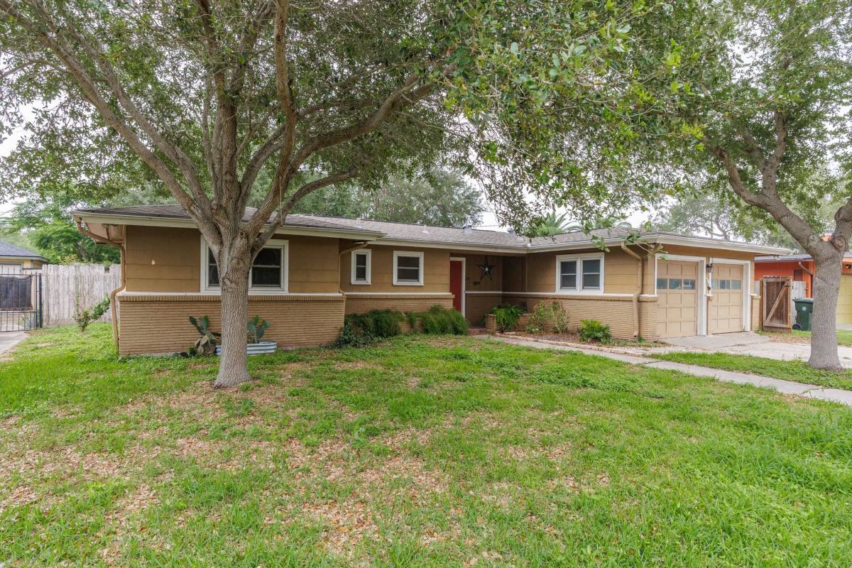 House for rent at 625 Catalina Place, Corpus Christi, TX 78411