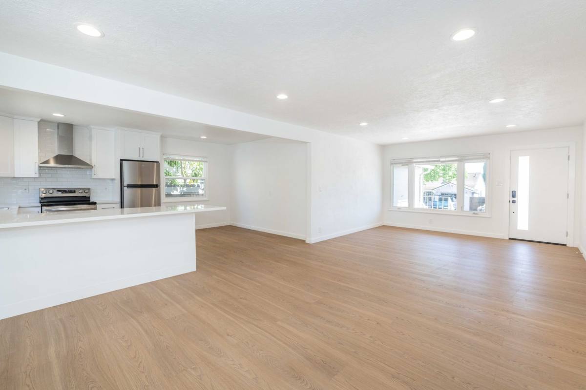 Apartment for rent at 19139 Vaughn Ave, Castro Valley, CA 94546