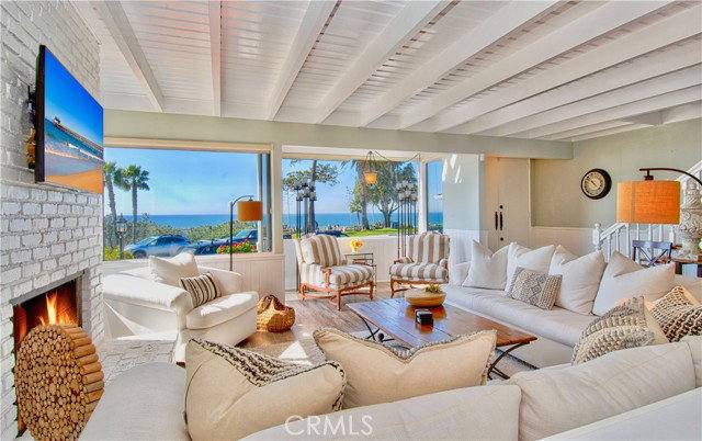 House for rent at 2824 Ocean Blvd, Corona Del Mar, CA 92625