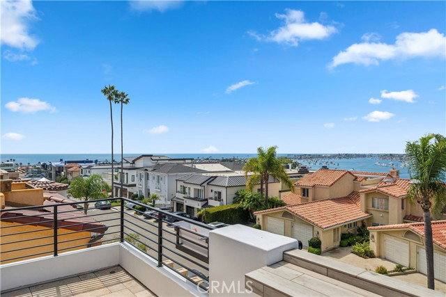 House for rent at 312 Carnation Ave, Corona Del Mar, CA 92625