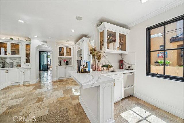 House for rent at 312 Carnation Ave, Corona Del Mar, CA 92625