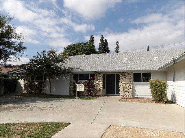House for rent at 2737 Burly Ave, Orange, CA 92869