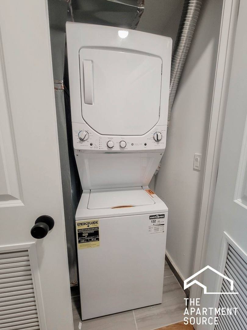 Apartment for rent at 2026 W Montrose Ave #2B, Chicago, IL 60618