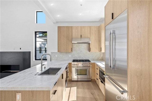 House for rent at 700 Iris Ave #1 2, Corona Del Mar, CA 92625