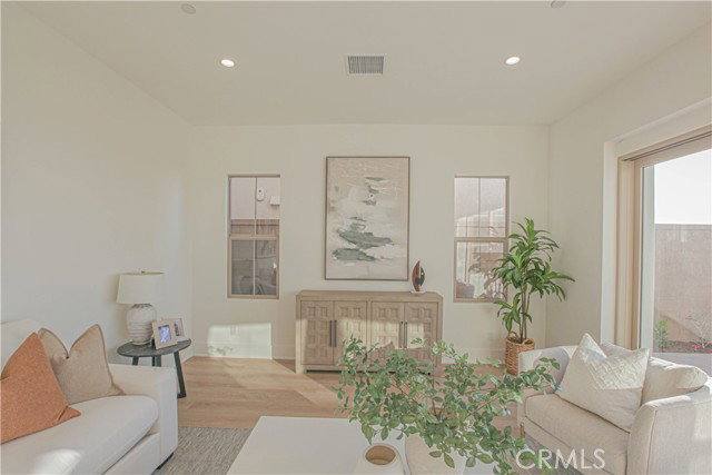 House for rent at 137 Oakstone, Irvine, CA 92618