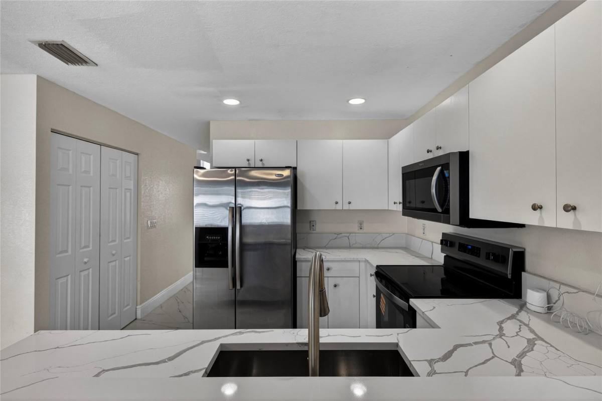 House for rent at 85 Citrus Park Lane, Boynton Beach, FL 33436