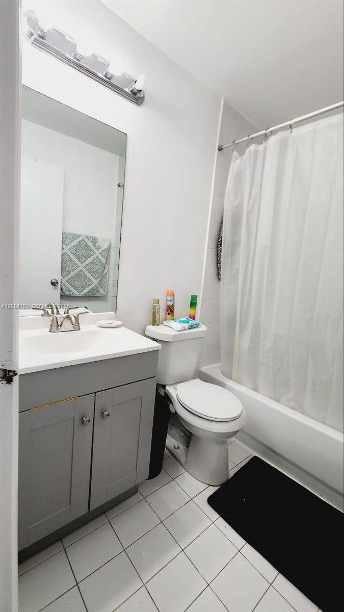 Apartment for rent at 6960 NW 174th Terrace, Hialeah, FL 33015