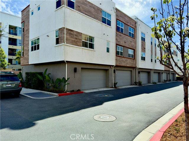 Condo for rent at 977 E Mason Lane #116, Anaheim, CA 92805