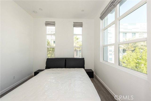 Townhouse for rent at 2208 Synergy, Irvine, CA 92614